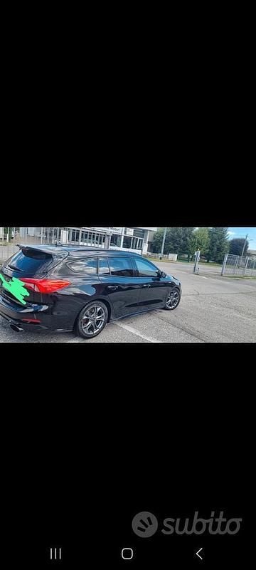 Usata Ford Focus 150 CV (110 kW) 2019 Nero Station wagon