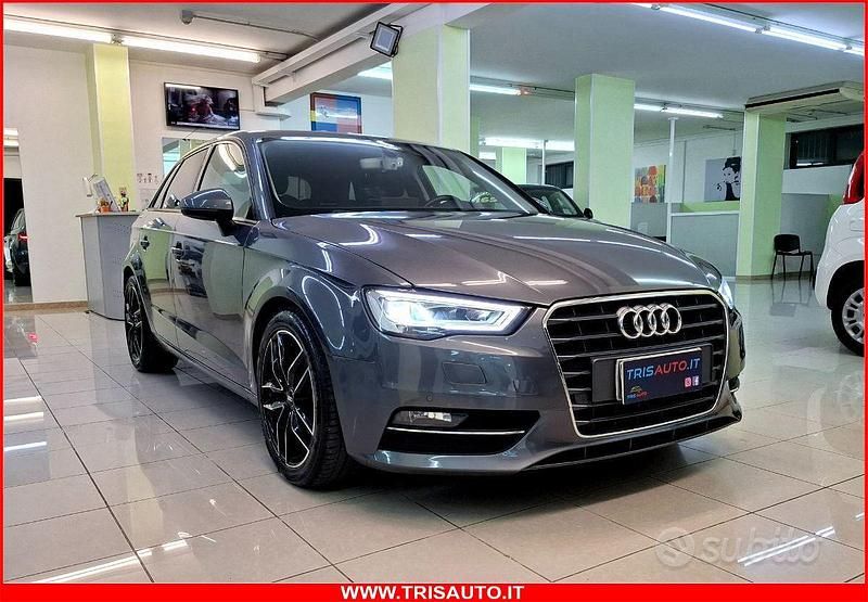 Grigio Usata 2016 Audi A3 Sportback Ambition Due volumi | 13.800 € (Cara) - Immagine 1/4
