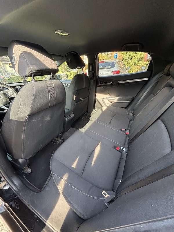 Usata Honda Civic Elegance 125 CV (91 kW) 2018 Nero Berlina