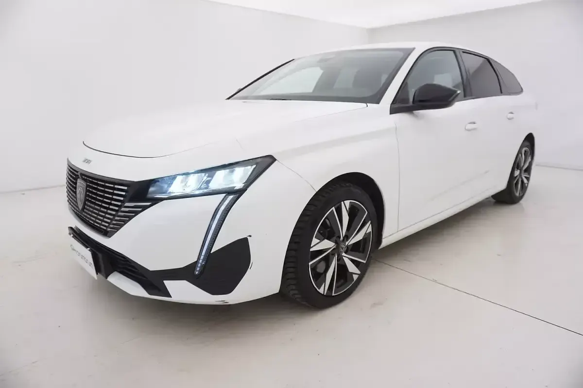 Usata Peugeot 308 SW Allure 131 CV (96 kW) 2022 Station wagon