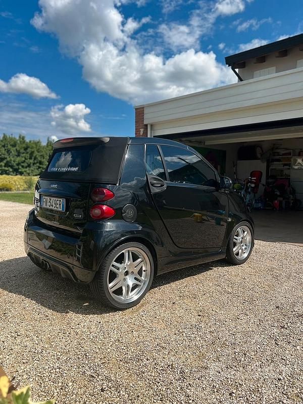 Usata Smart ForTwo Cabrio Brabus Xclusive 102 CV (75 kW) 2010 Cabrio