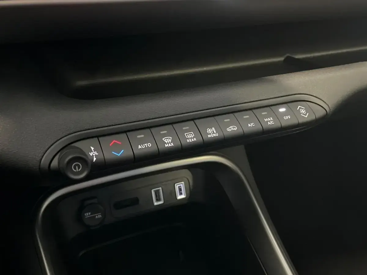 Nuova Jeep Avenger Summit 100 CV (73 kW) 2026 Grigio SUV