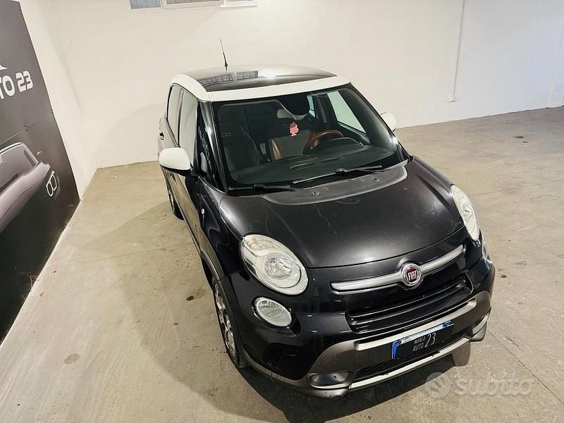 Usata Fiat 500L Trekking 85 CV (62 kW) 2014 Grigio Monovolume