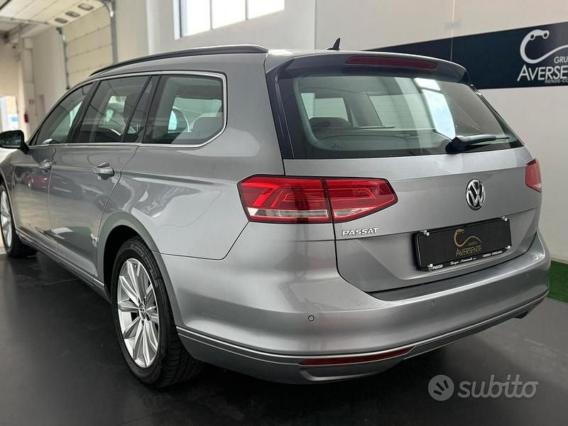 Usata VW Passat Executive 150 CV (110 kW) 2019 Grigio Station wagon