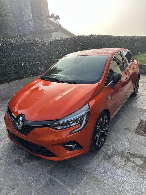 Usata Renault Clio V Edition One 101 CV (74 kW) 2020 Arancione Berlina