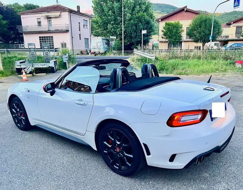 Usata Abarth 124 Spider 170 CV (125 kW) 2017 Bianco Cabrio