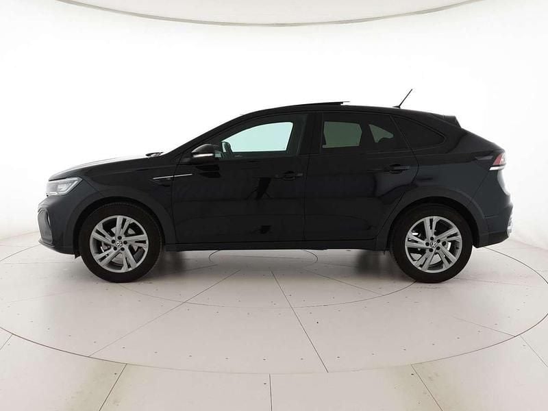 Usata VW Taigo R-line 110 CV (80 kW) 2023 Deep black perlato SUV