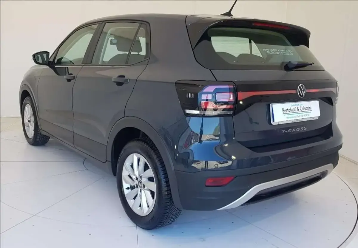 Usata VW T-Cross Style 95 CV (69 kW) 2021 Grigio metallizzato SUV