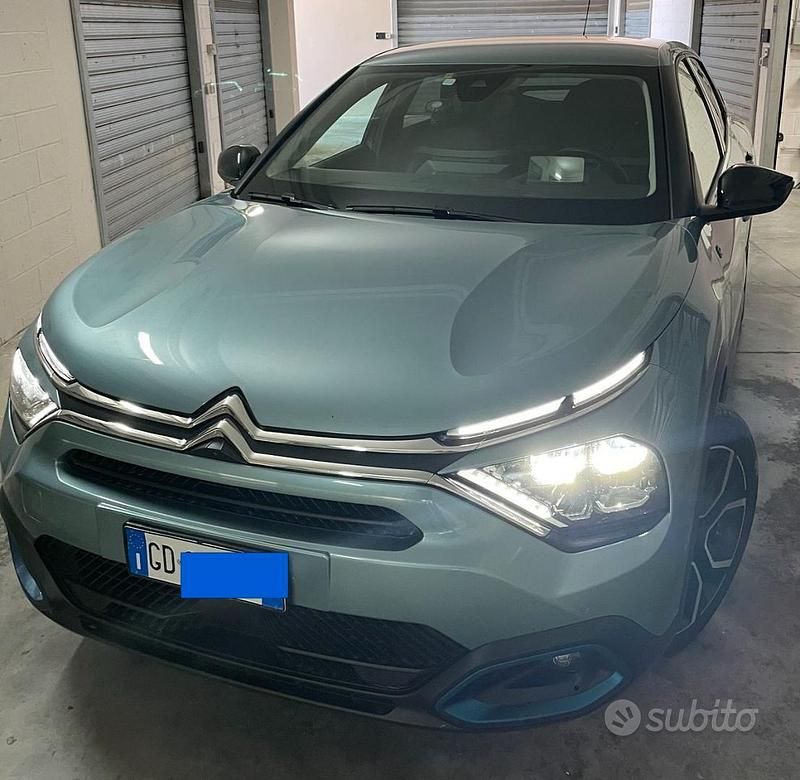 Usata Citroën e-C4 Shine 100 kW (136 CV) 2021 Blu Berlina
