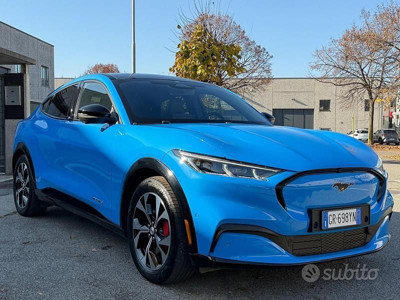 Usata Ford Mustang 269 CV (197 kW) 2023 Blu Station wagon