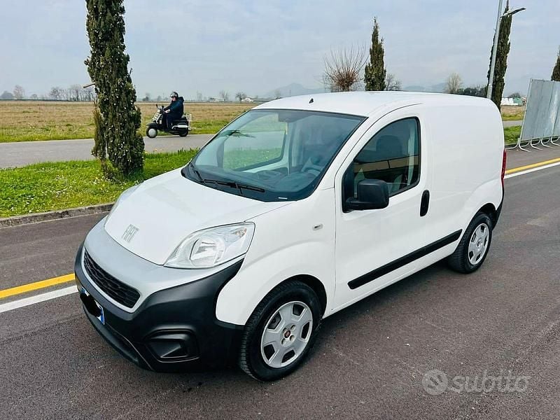 Usata Fiat Fiorino 95 CV (69 kW) 2022 Bianco Monovolume