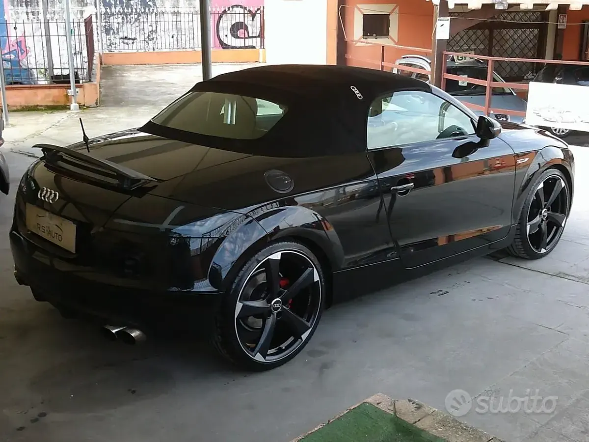 Usata Audi TT Roadster 200 CV (147 kW) 2007 Nero Cabrio