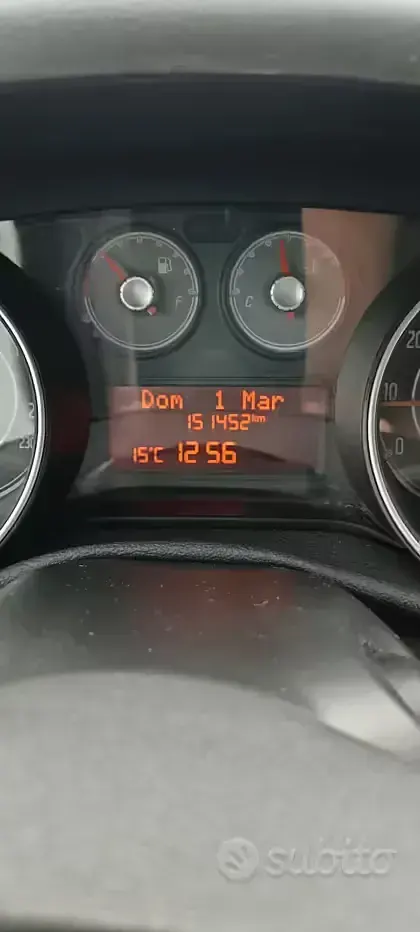 Usata Fiat Punto Pop 75 CV (55 kW) 2012 Blu Utilitaria