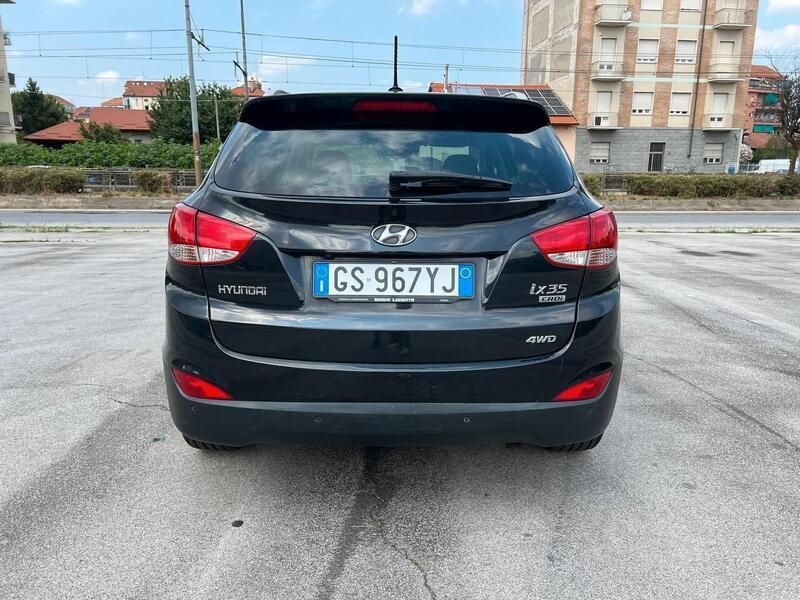 Usata Hyundai ix35 Style 183 CV (134 kW) 2010 Nero SUV