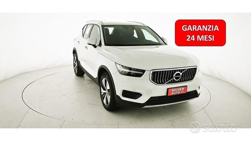 Usata Volvo XC40 Inscription 179 CV (131 kW) 2021 Bianco pastello SUV