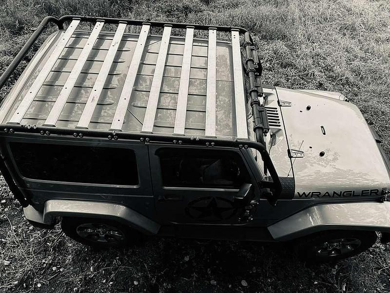 Usata Jeep Wrangler Sahara 200 CV (147 kW) 2018 Argento SUV