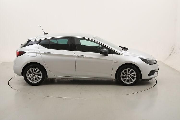 Usata Opel Astra Business Elegance 122 CV (89 kW) 2021 Argento Berlina
