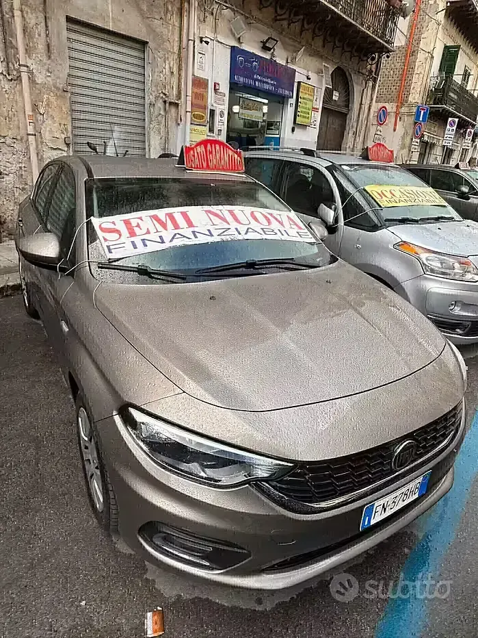 Usata Fiat Tipo Lounge 95 CV (69 kW) 2018 Marrone Berlina