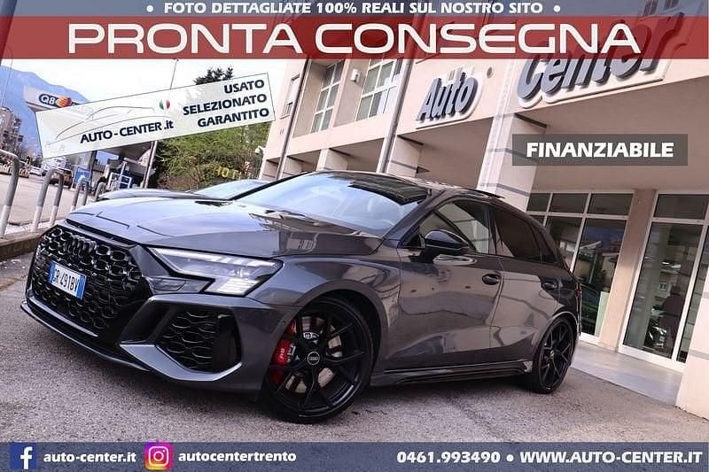 Usata Audi RS3 Sportback Ambiente 400 CV (294 kW) 2022 Grigio Utilitaria