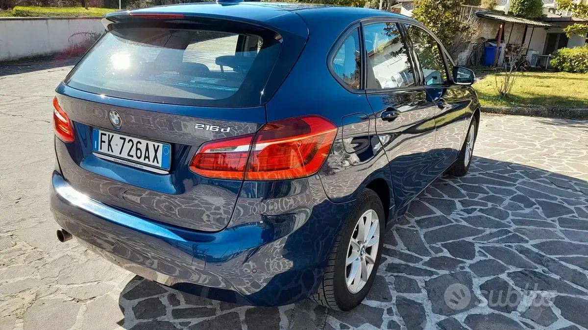 Usata BMW 216 116 CV (85 kW) 2017 Blu Station wagon