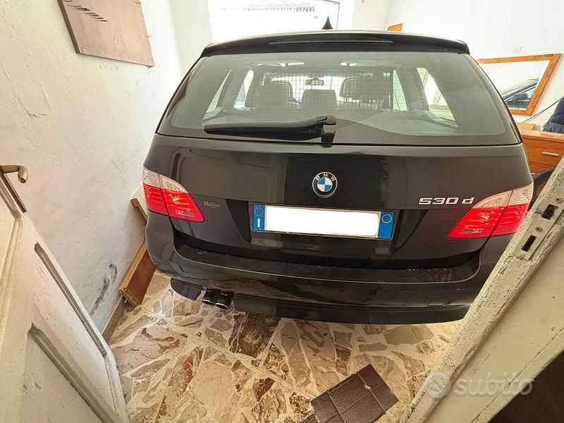 Usata BMW 530 235 CV (172 kW) 2009 Blu Station wagon