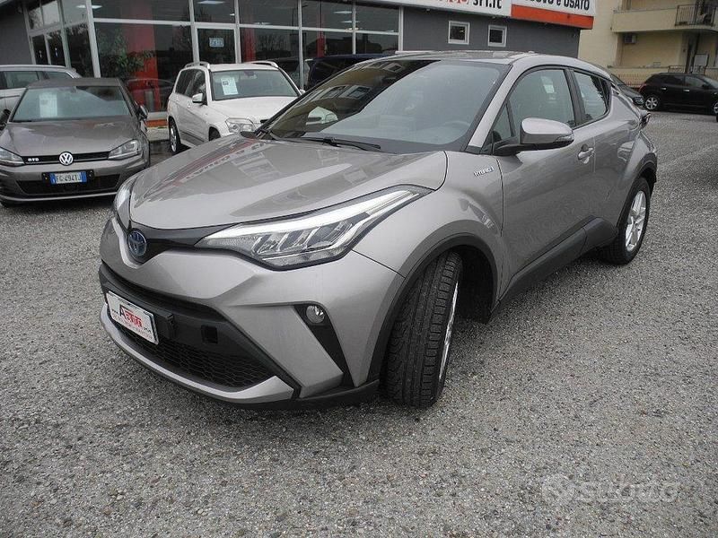 Usata Toyota C-HR Business Edition 98 CV (72 kW) 2021 Grigio SUV