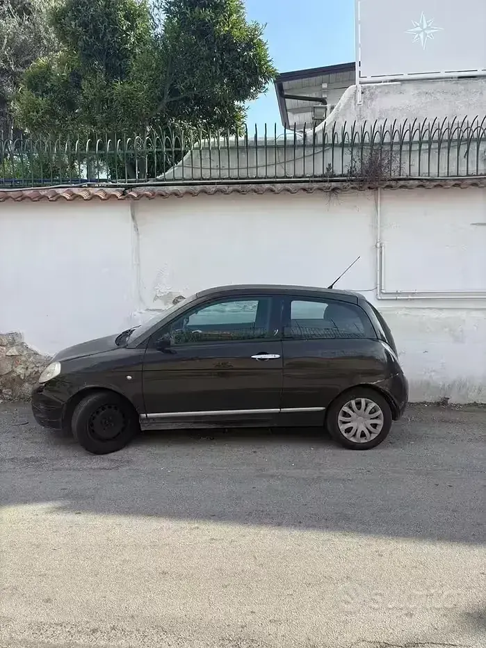 Usata Lancia Ypsilon 69 CV (50 kW) 2007 Utilitaria