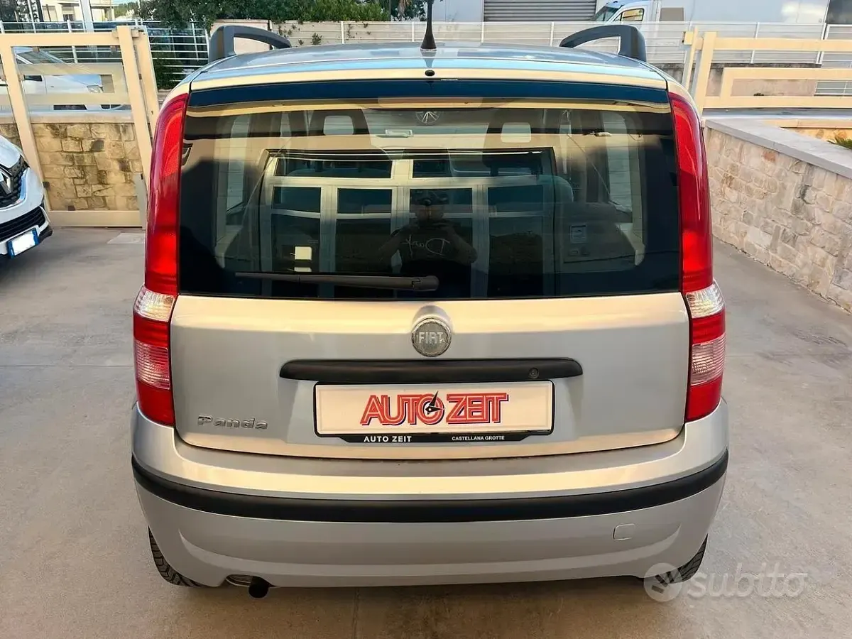 Usata Fiat Panda Emotion 69 CV (50 kW) 2004 Grigio Utilitaria