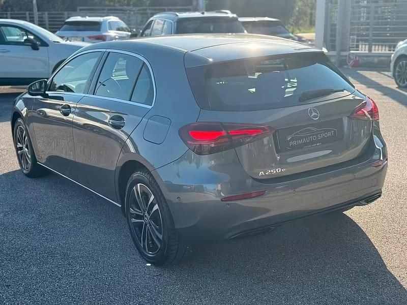 Usata Mercedes A250 163 CV (119 kW) 2024 Grigio Berlina