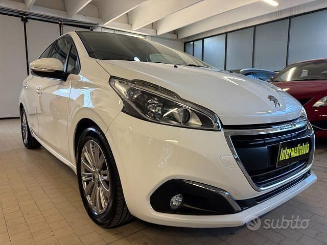 Usata Peugeot 208 S 75 CV (55 kW) 2017 Bianco Utilitaria