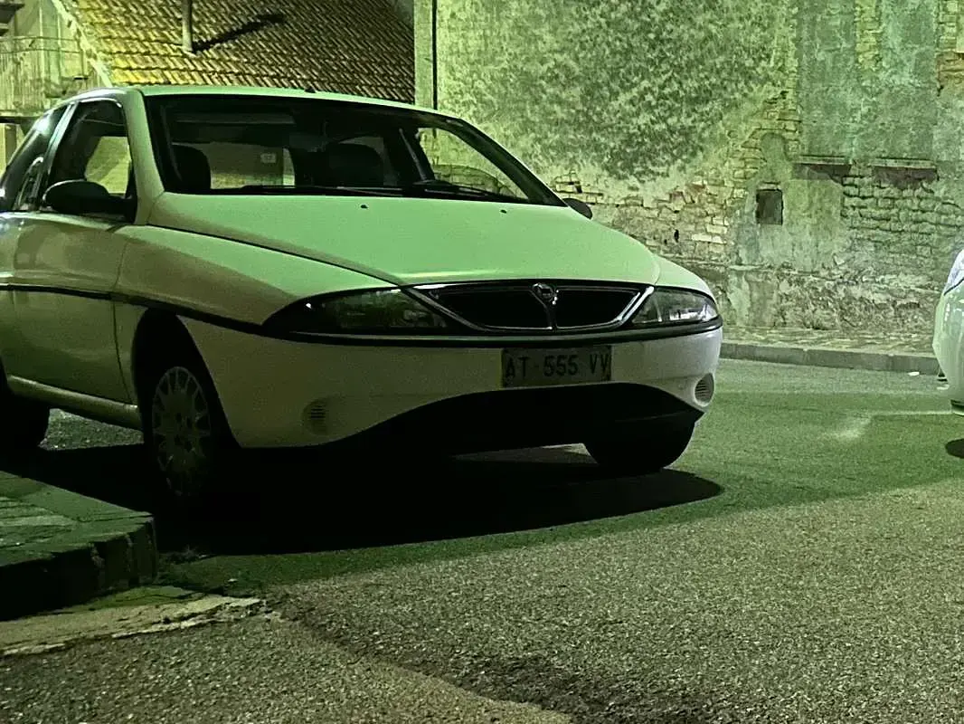 Usata Lancia Ypsilon 54 CV (39 kW) 1997 Utilitaria