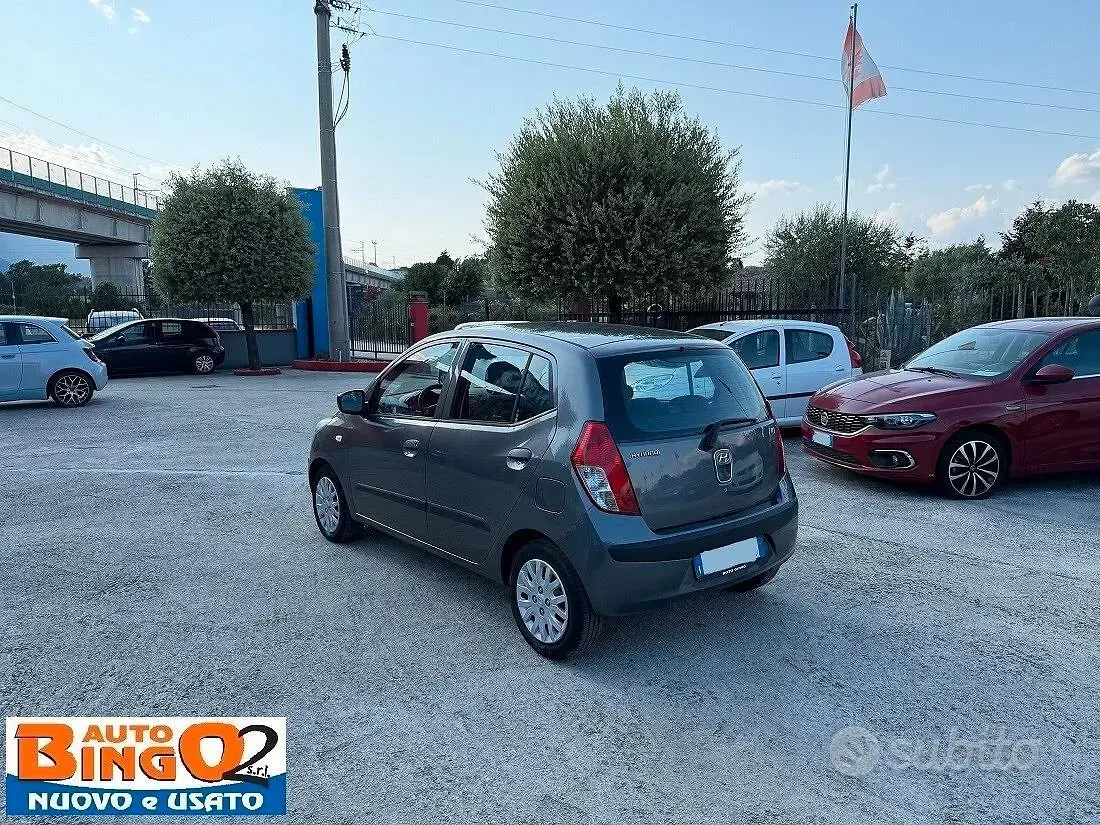 Usata Hyundai i10 Active 66 CV (48 kW) 2010 Grigio Utilitaria
