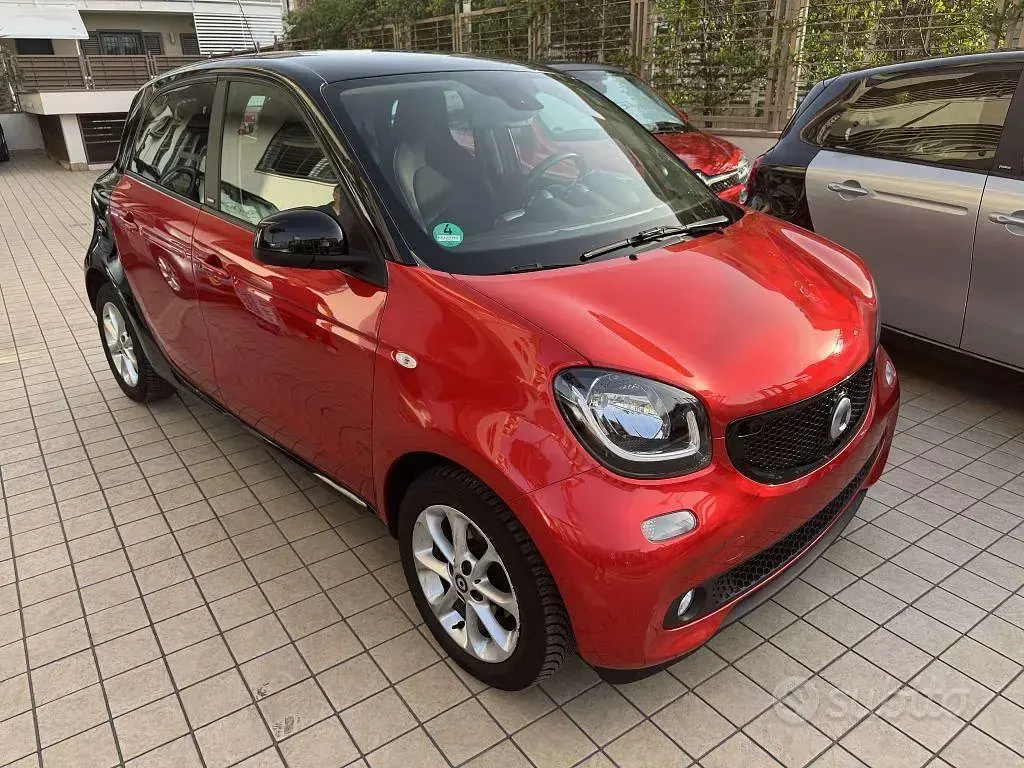 Usata Smart ForFour Passion 71 CV (52 kW) 2016 Grigio Utilitaria