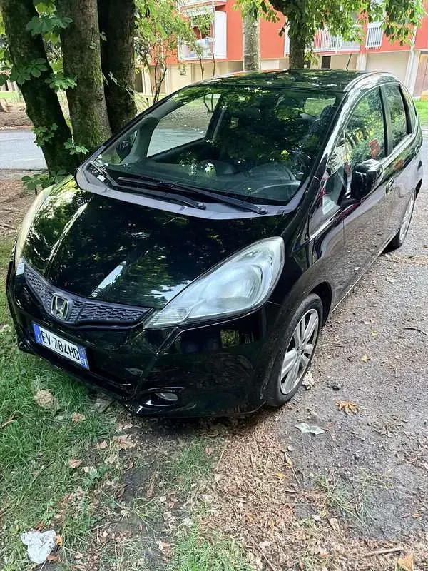 Usata Honda Jazz SI 99 CV (72 kW) 2014 Nero Utilitaria