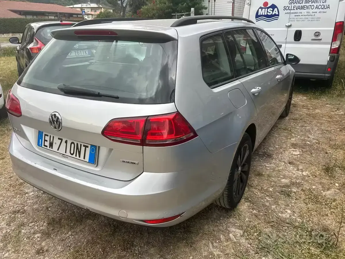 Usata VW Golf VII Comfortline 110 CV (80 kW) 2014 Grigio Station wagon