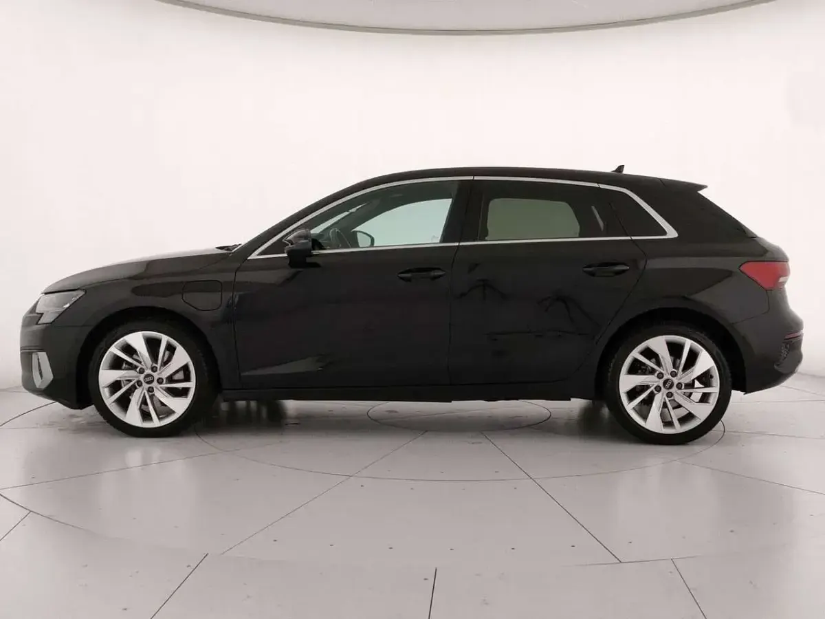 Usata Audi A3 Advanced Plus 204 CV (150 kW) 2022 Nero brillante Berlina
