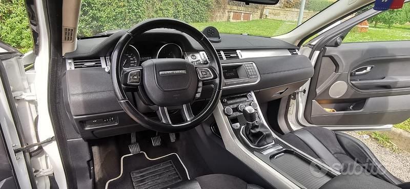 Usata Land Rover Range Rover evoque 150 CV (110 kW) 2013 Bianco SUV