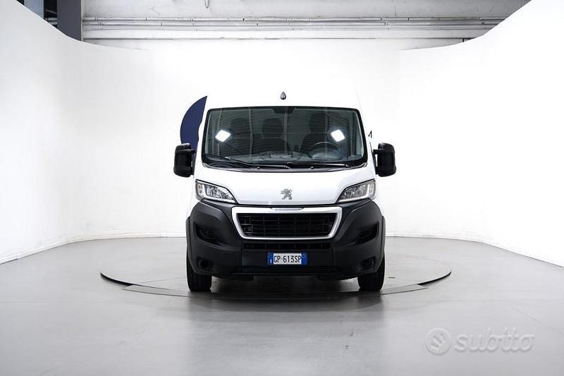 Usata Peugeot Boxer S 140 CV (102 kW) 2023 Bianco Furgone
