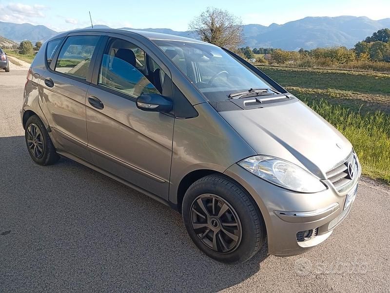 Usata Mercedes A160 Elegance 108 CV (79 kW) 2006 Grigio Berlina