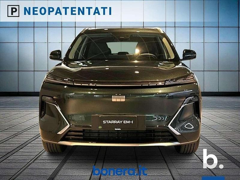Nuova Geely Starray 262 CV (192 kW) 2026 Supersonic green SUV