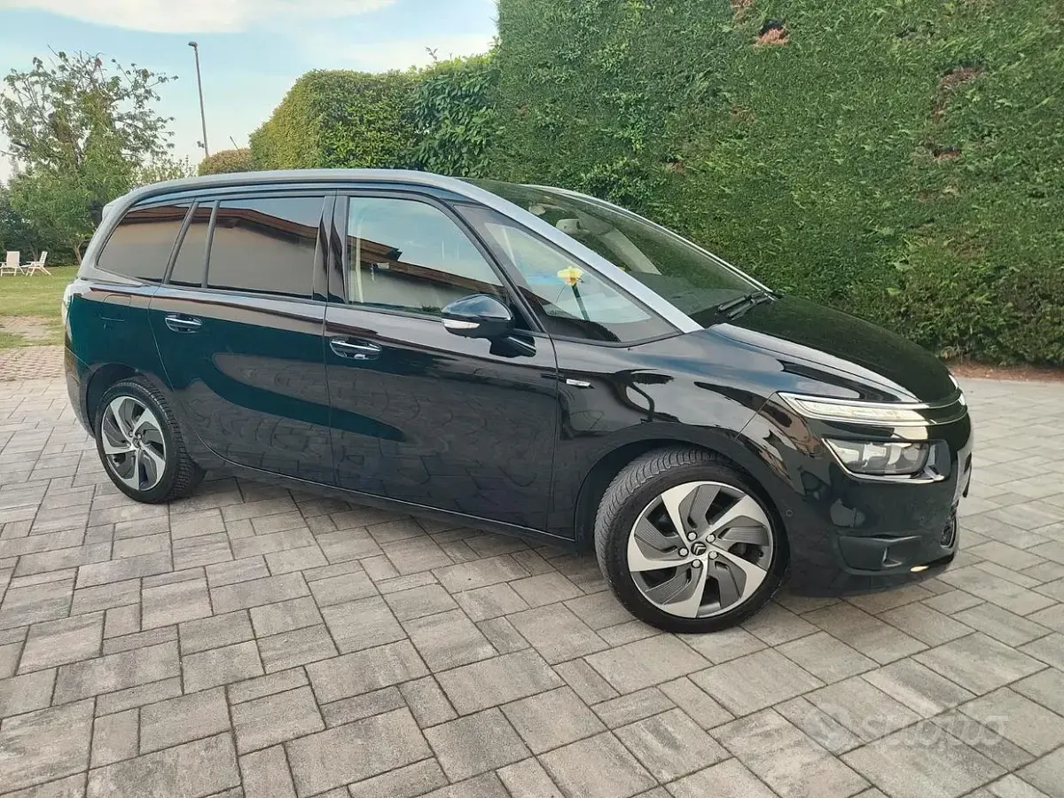 Usata Citroën Grand C4 Picasso Exclusive 150 CV (110 kW) 2016 Nero Monovolume