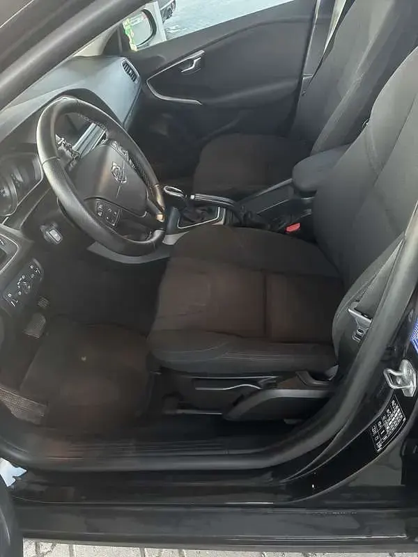 Usata Volvo V40 120 CV (88 kW) 2016 Berlina