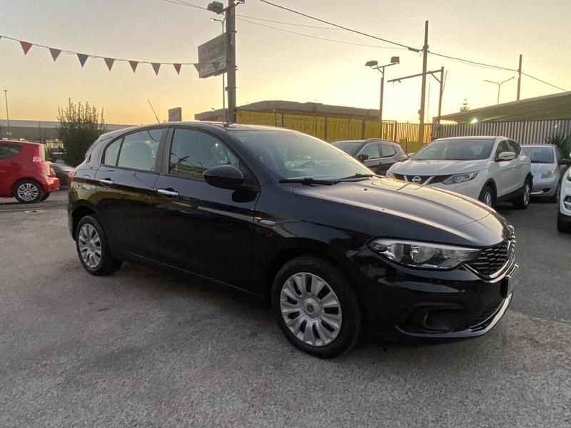 Usata Fiat Tipo 95 CV (69 kW) 2018 Blu Berlina