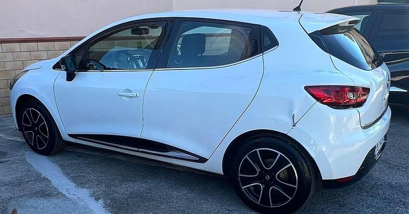 Usata Renault Clio IV Intens 90 CV (66 kW) 2015 Bianco Berlina