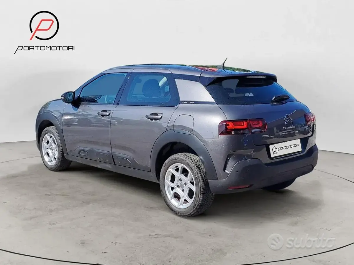 Usata Citroën C4 Feel 110 CV (80 kW) 2018 Grigio Berlina