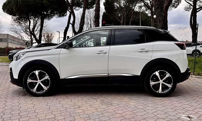 Usata Peugeot 3008 GT-line 131 CV (96 kW) 2019 Bianco SUV