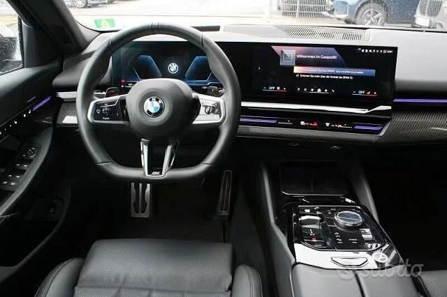 Usata BMW 520 M Sport 197 CV (144 kW) 2024 Nero Berlina