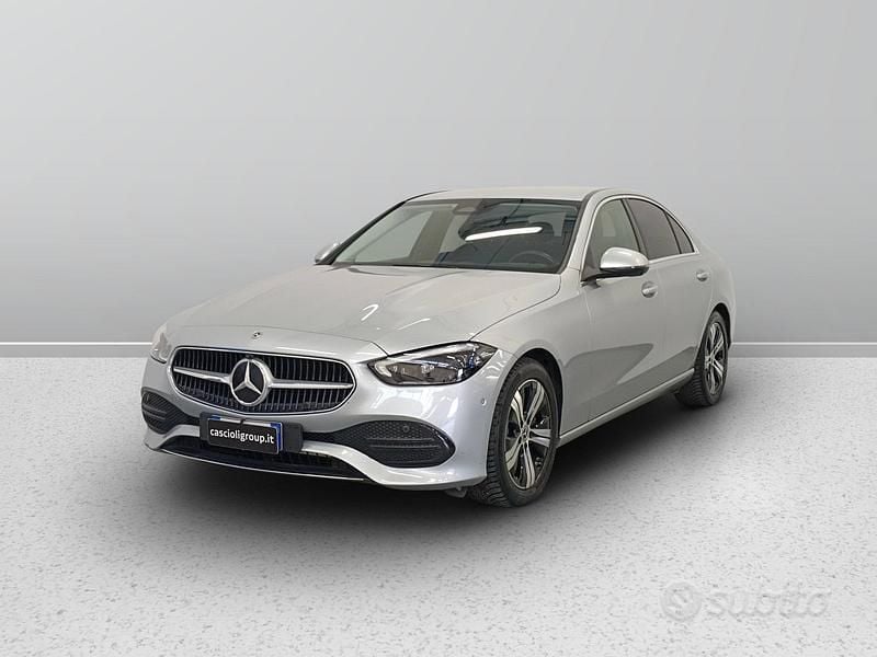 Grigio Usata 2024 Mercedes C220 Berlina | 37.500 € (Ottimo prezzo) - Immagine 1/4