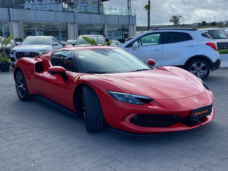 Nuova Ferrari 296 663 CV (487 kW) 2025 Rosso Coupé