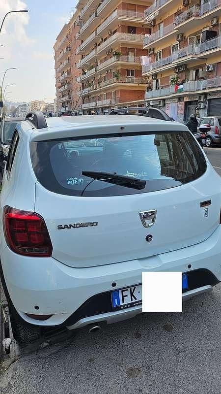 Usata Dacia Sandero Stepway 90 CV (66 kW) 2017 Bianco Berlina